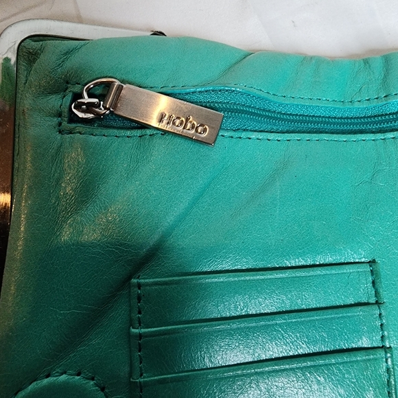 Hobo International Vintage Lauren Double Kiss Lock Clutch /Wallet - Picture 8 of 16